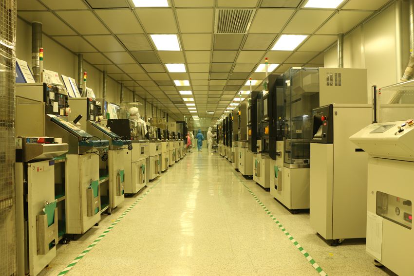 半導體凈化車間的圖片 半導體凈化車間的圖片